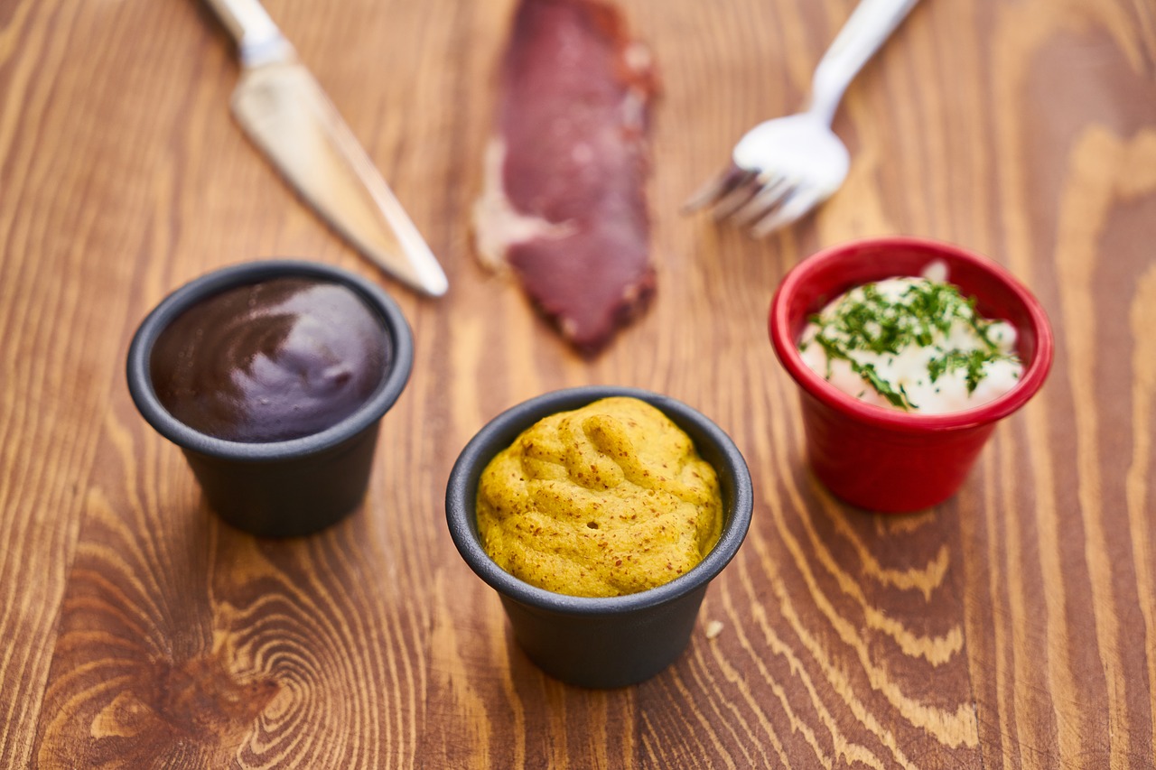 Image - sauce bacon mustard ketchup
