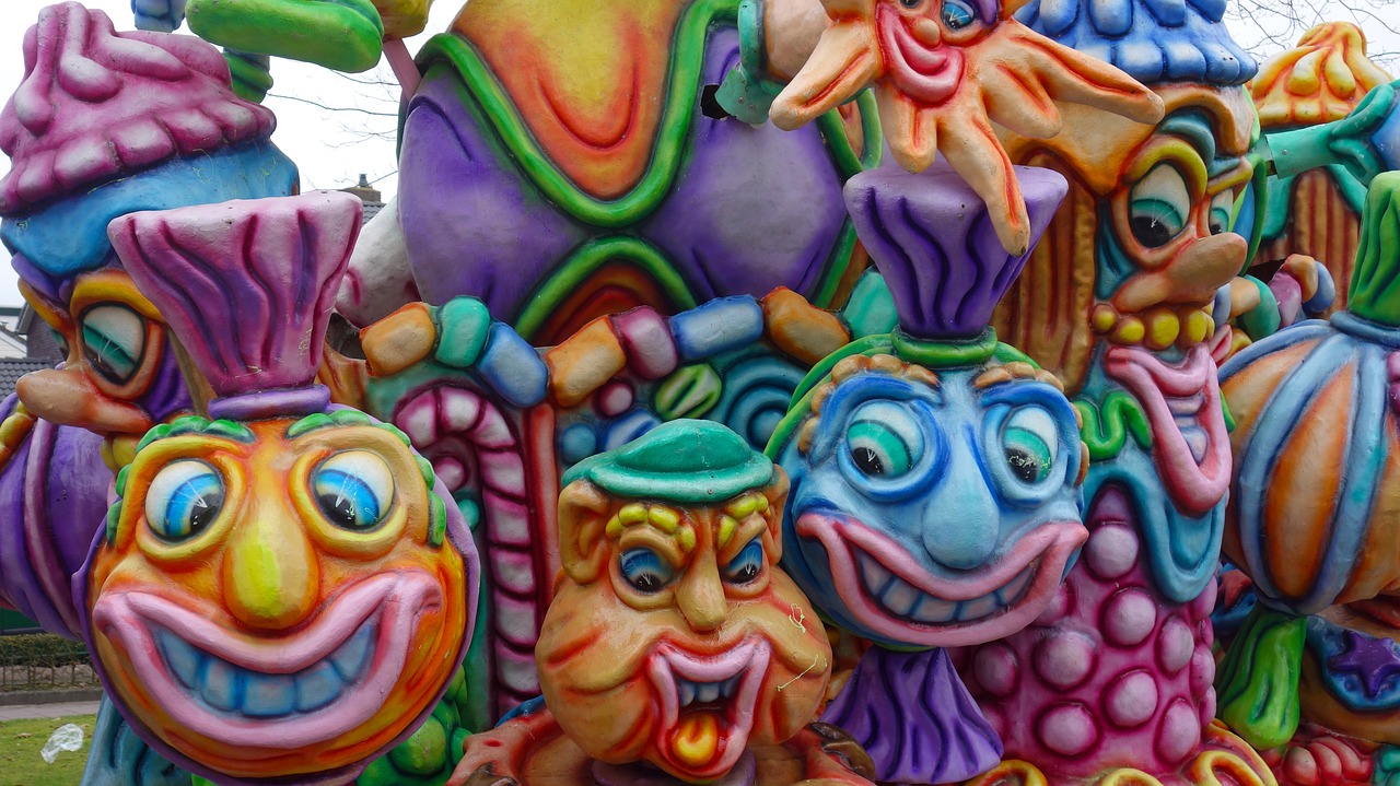 Image - carnival parade dolls