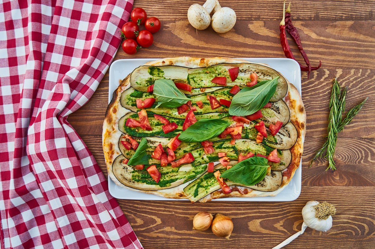 Image - pizza tomato dough food macro