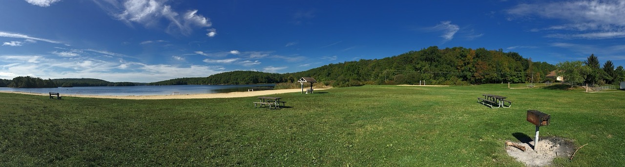 Image - park grass lake beach mountain
