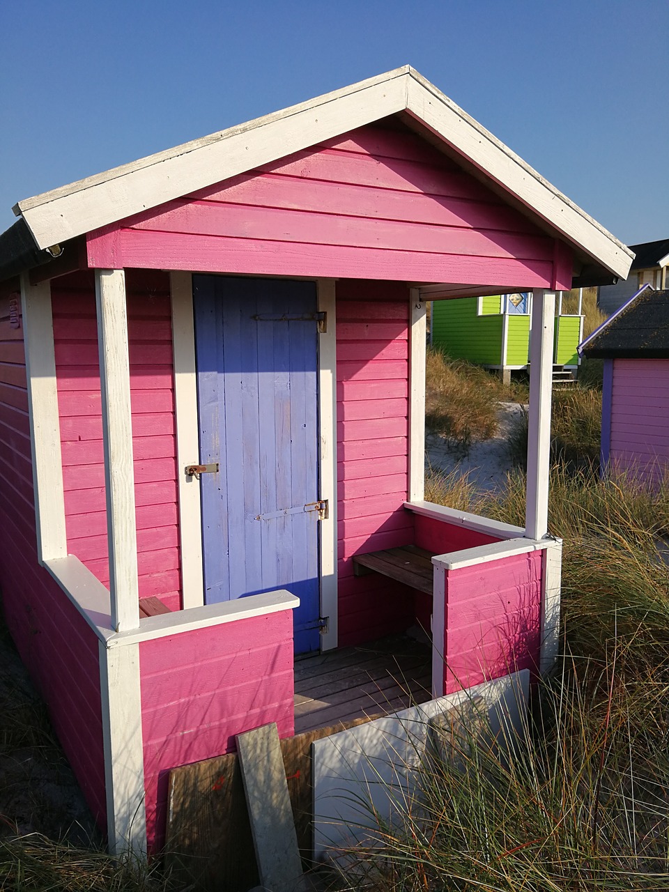 Image - badehytter beach siv pink purple