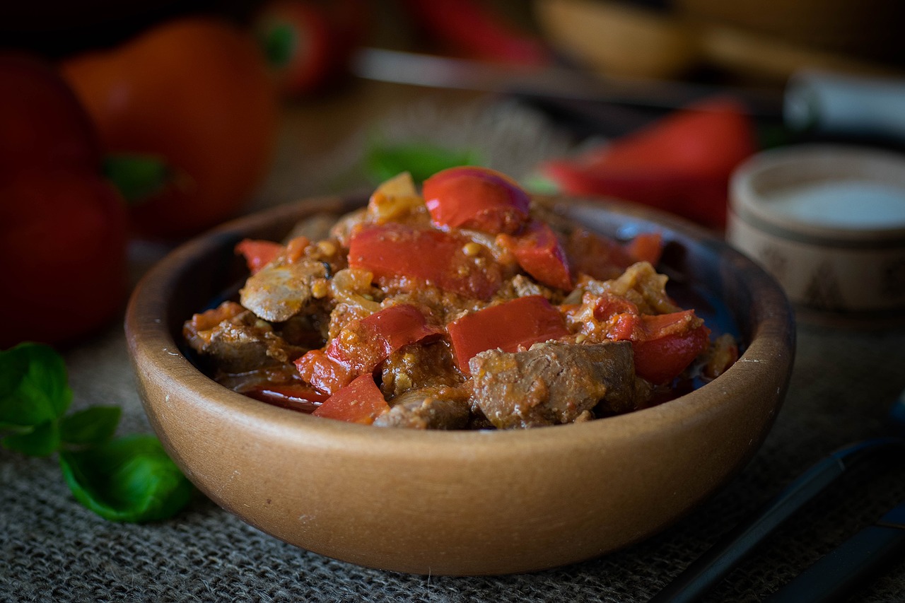 Image - chicken liver liver with vegetables