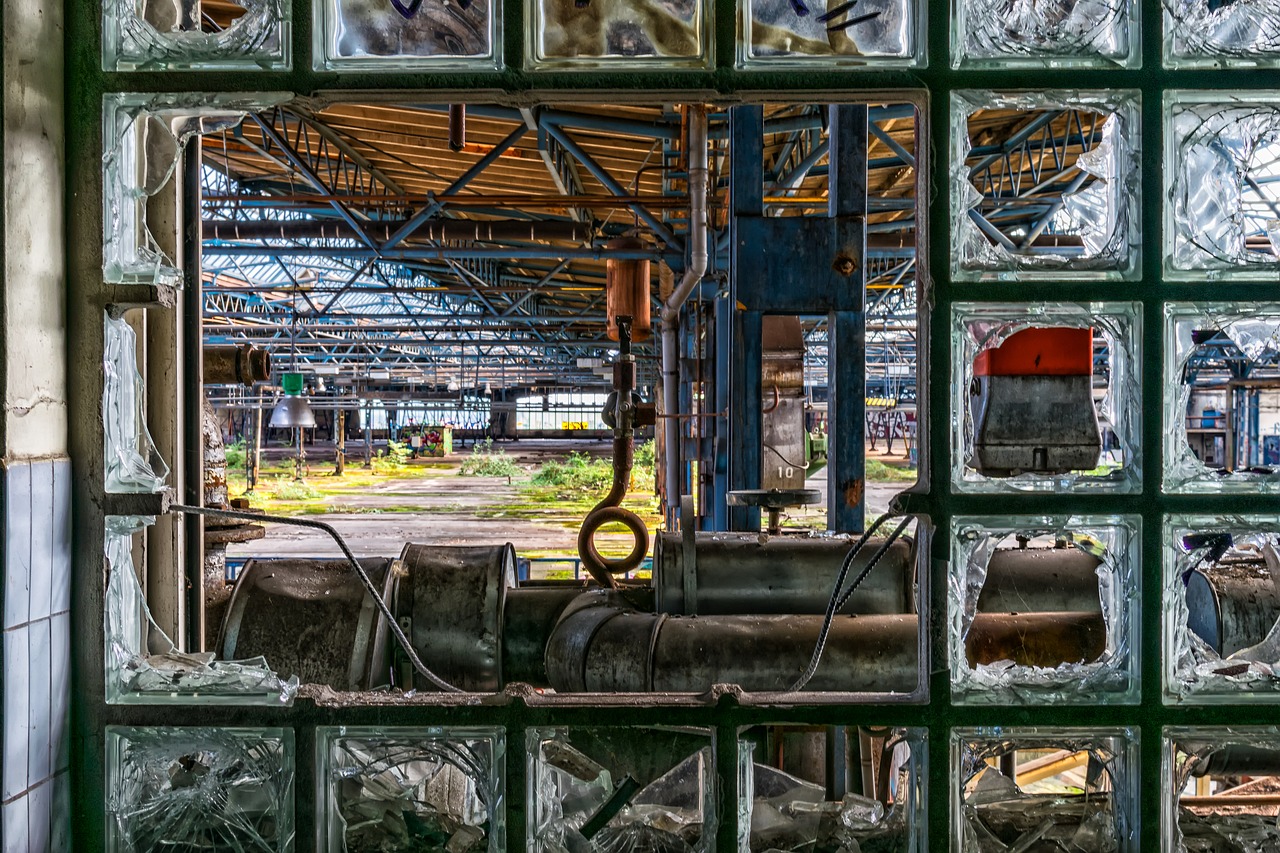 Image - lost places window glass