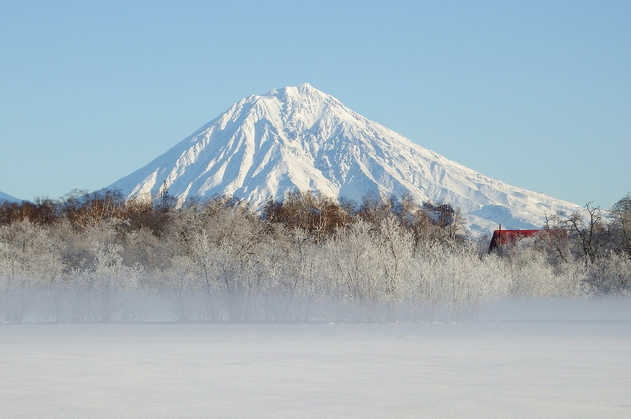 Image - koryaksky volcano kamchatka winter