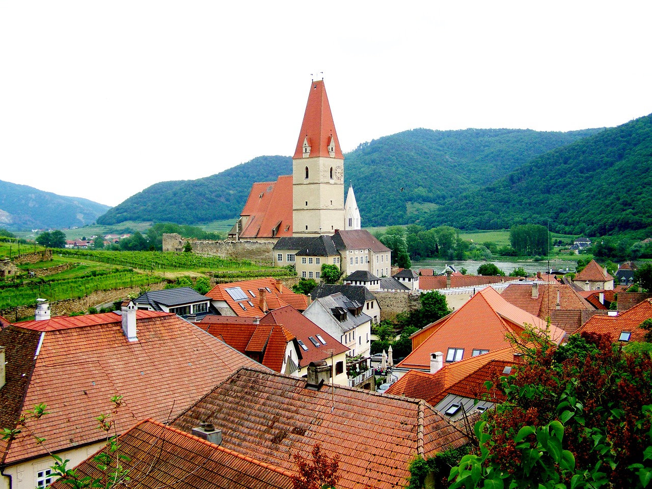 Image - weissen kirchen lower austria