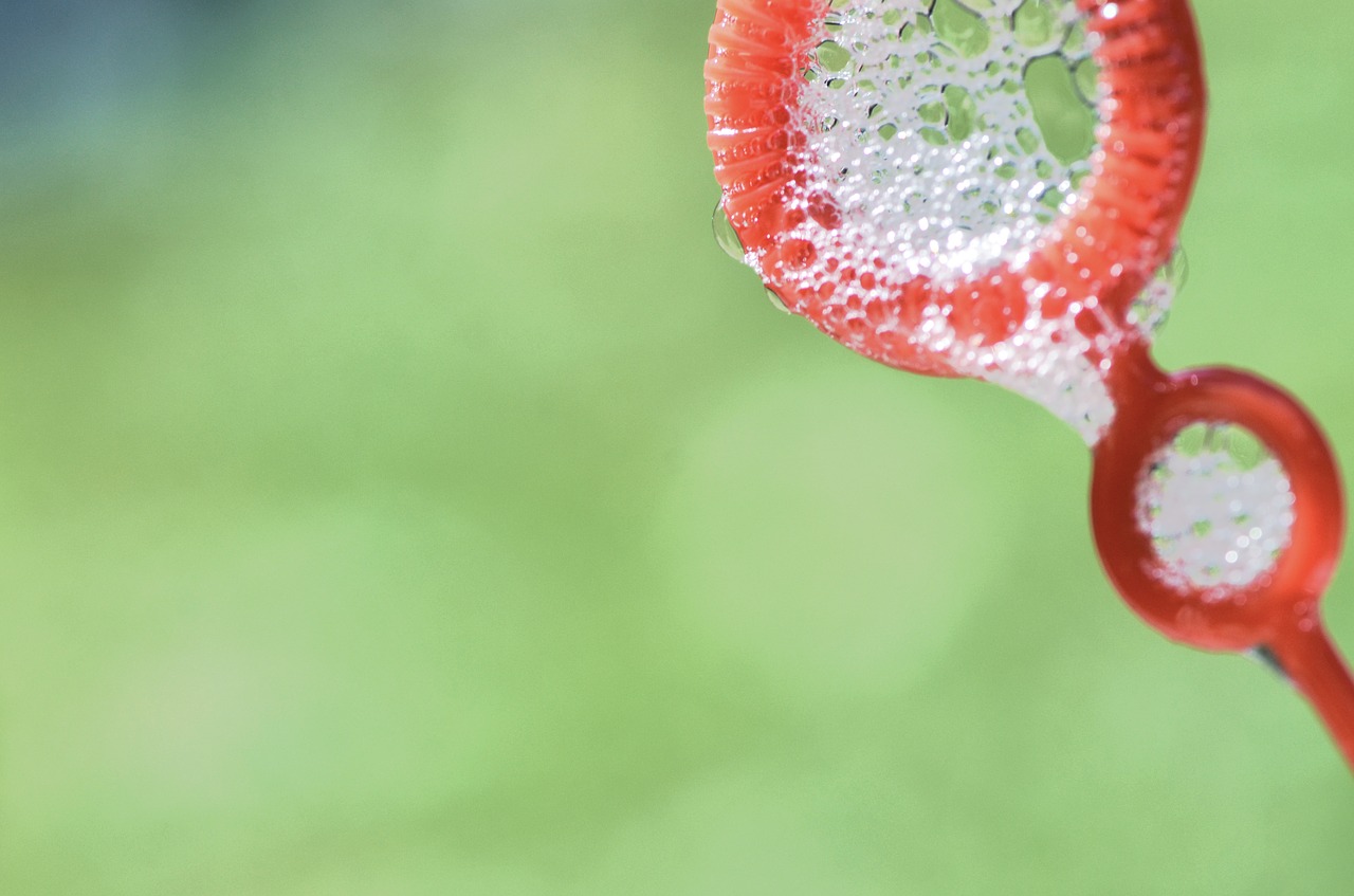 Image - soap bubbles red green nature