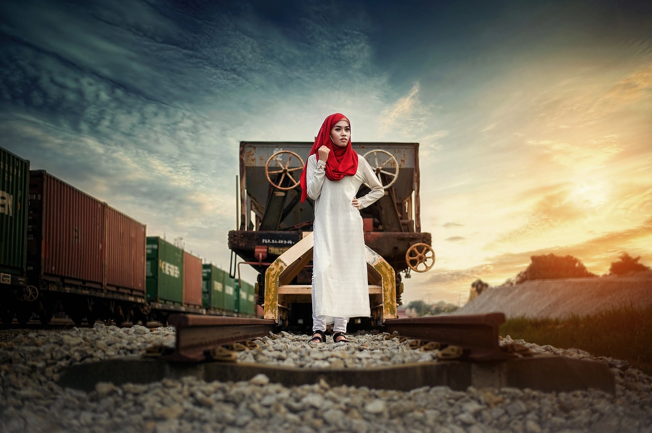 Image - sky cloud train women girl model