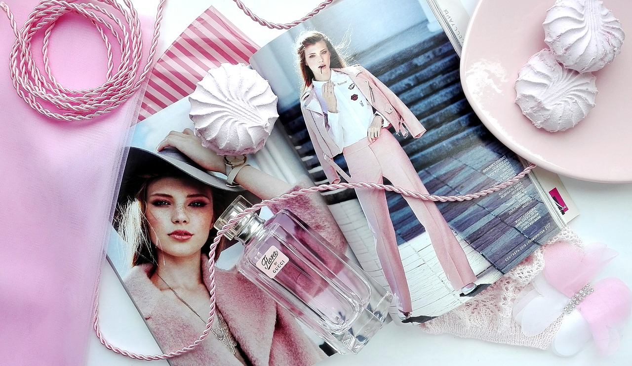 Image - pink magazine gloss zephyr sweet