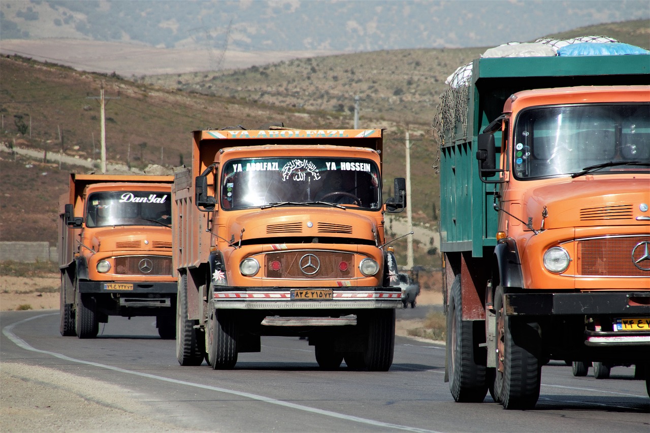 Image - iran mercedes truck desert