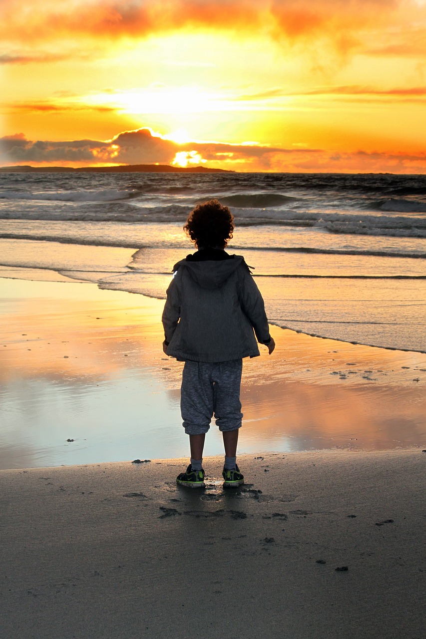 Image - sunset boy evening thoughtfulness