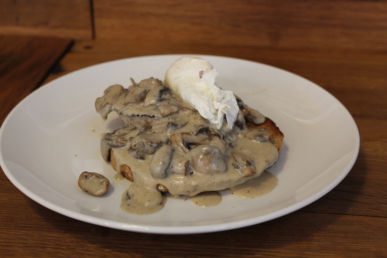 Image - food restaurant meal mushrooms