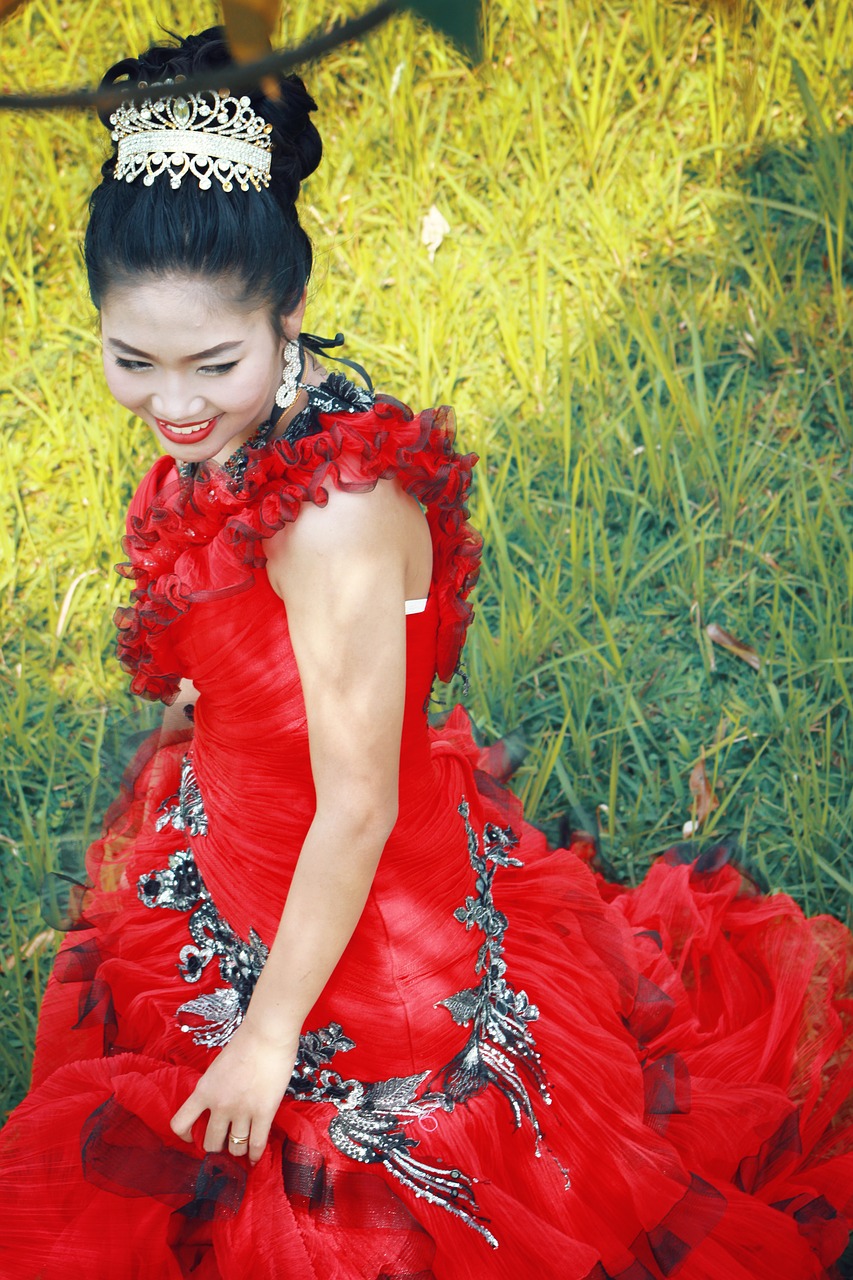 Image - wedding girl red indonesia bride