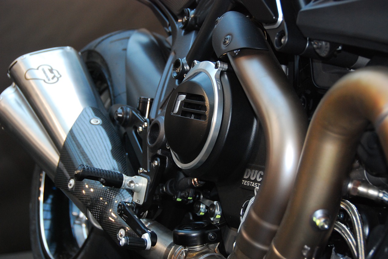 Image - ducati diavel motorcycle motor