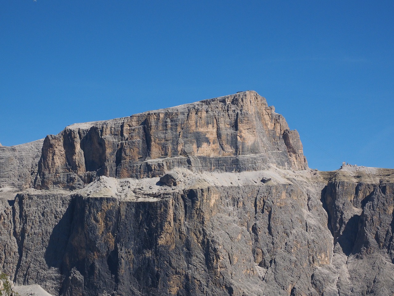 Image - sass pordoi sella massif