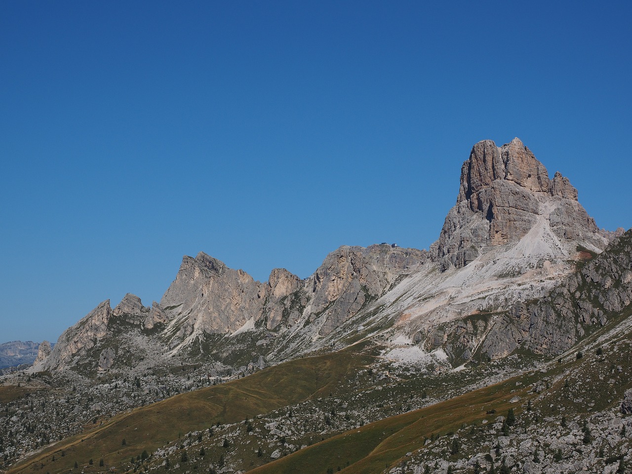 Image - mountains mountain group corda negra