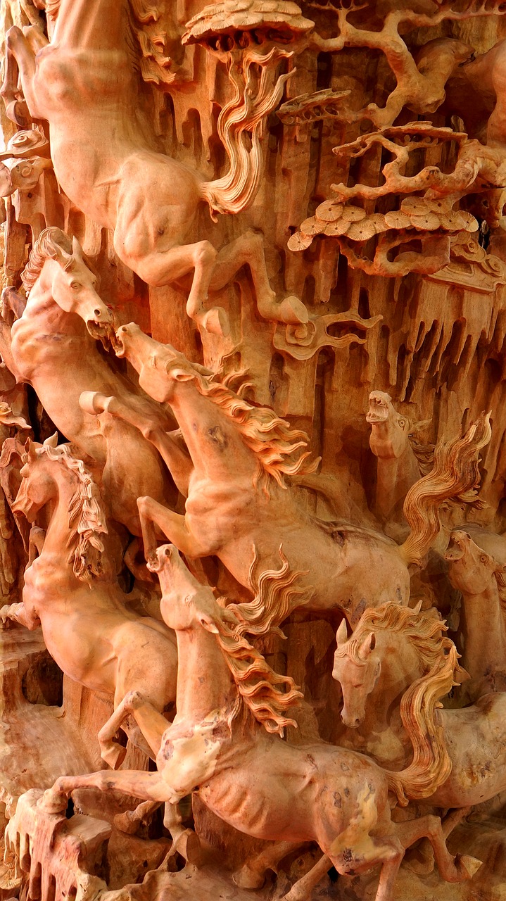 Image - sculpture wood fine art horse