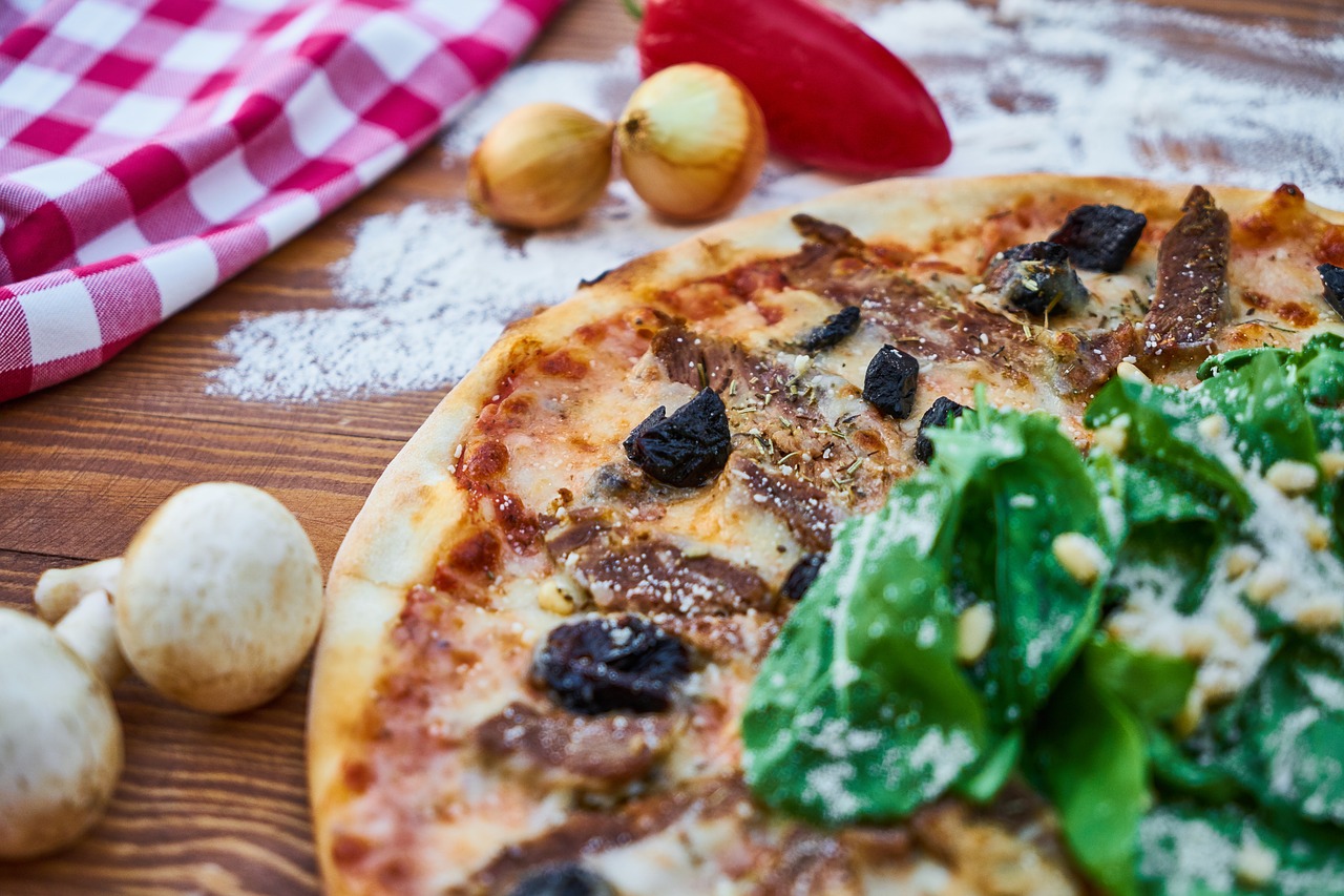 Image - pizza meat dough greens olives
