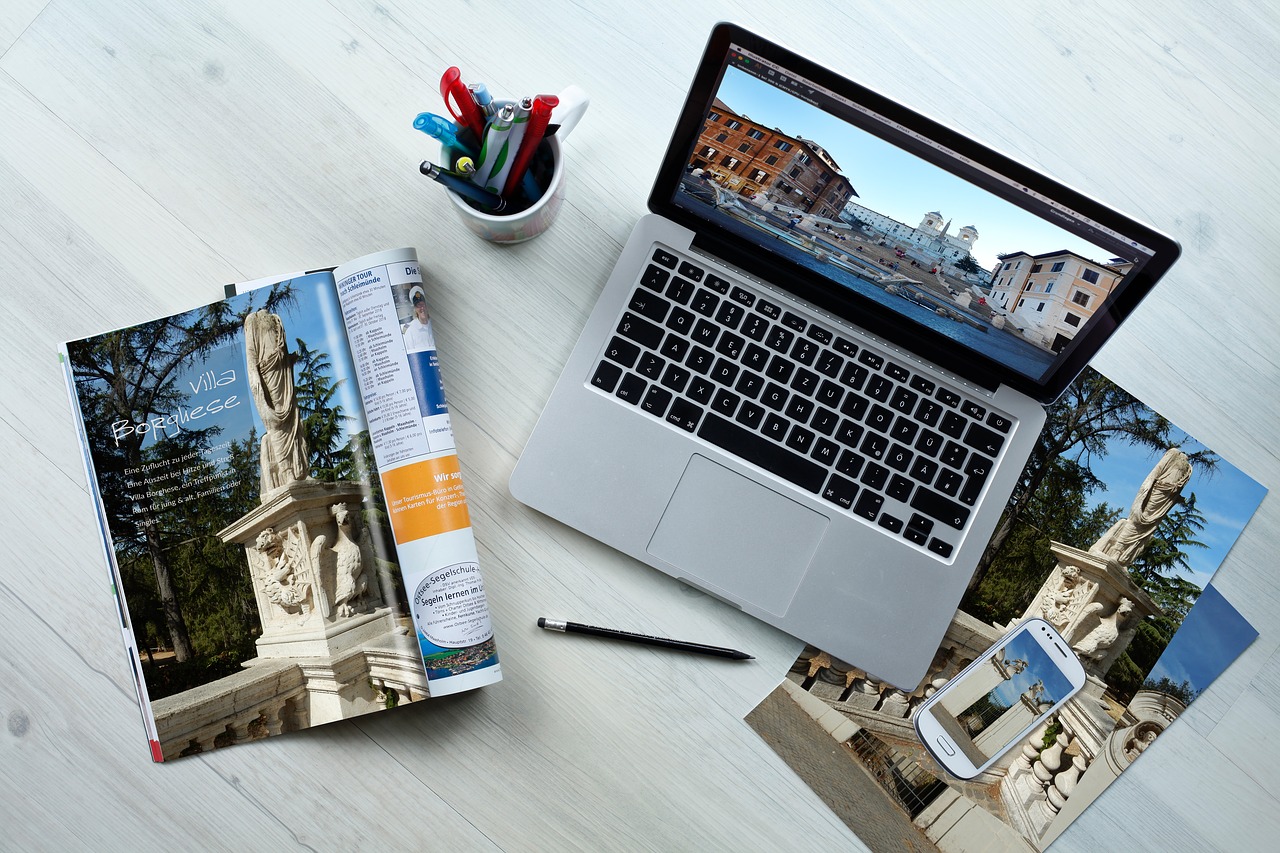 Image - workplace macbook smartphone