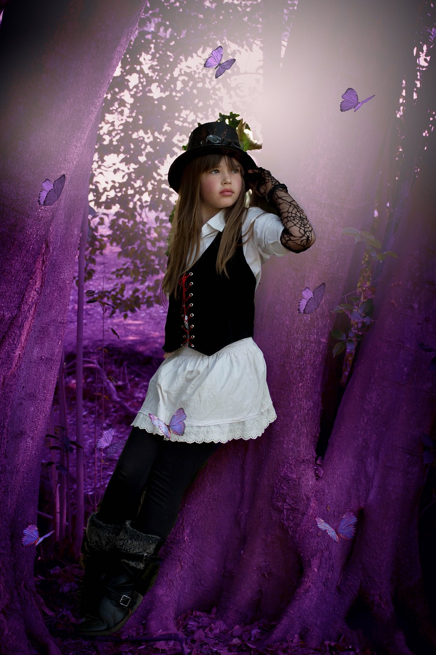 Image - child butterflies girl