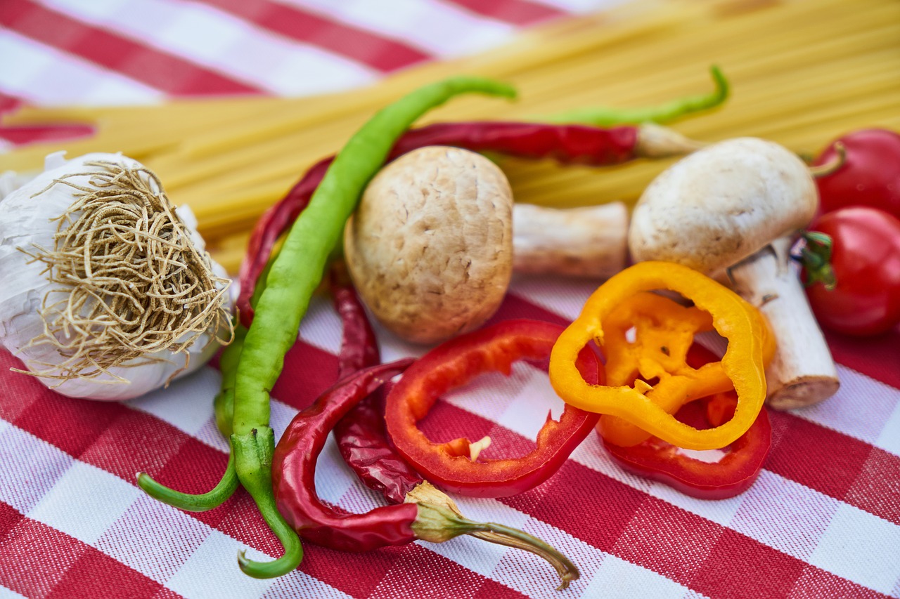 Image - mushroom pepper background