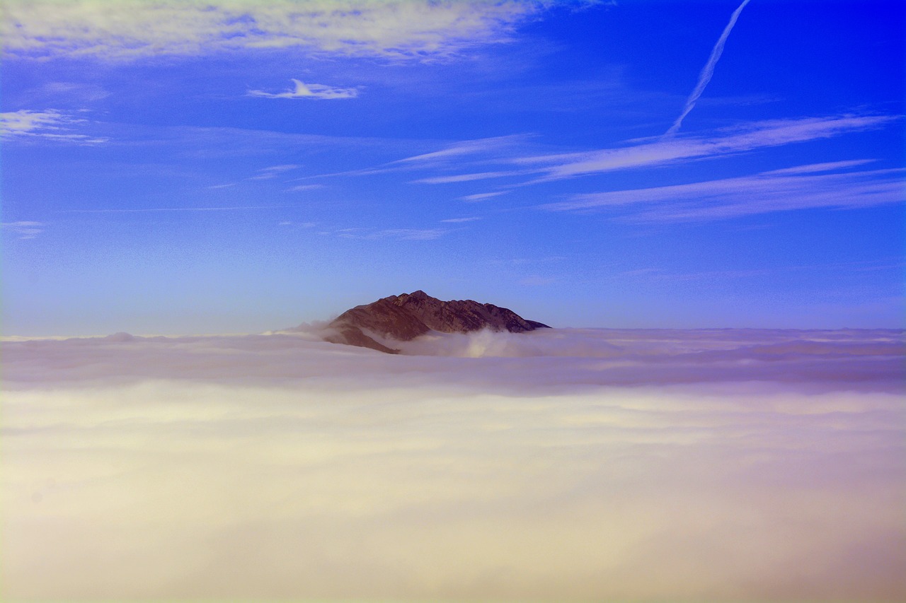 Image - mountain fog clouds baldo trent