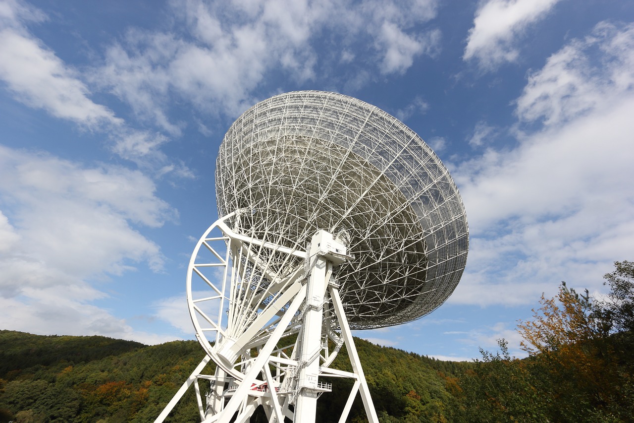 Image - germany effelsberg radio telescope