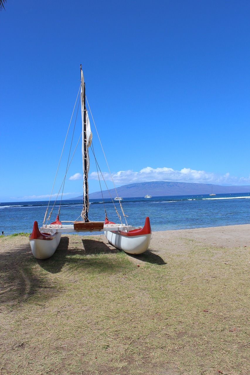 Image - hawaii maui boat ocean sand