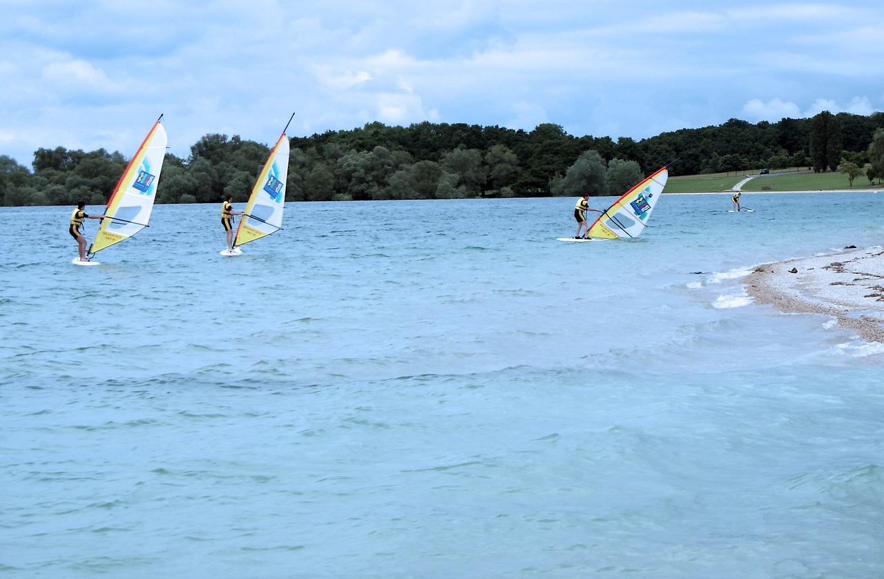 Image - lake sailing shore holiday school