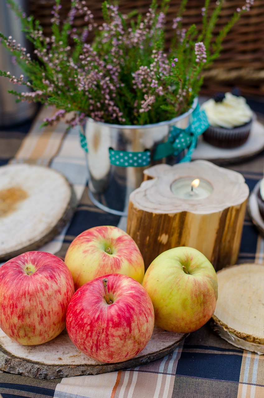 Image - picnic cakes sweet summer eating