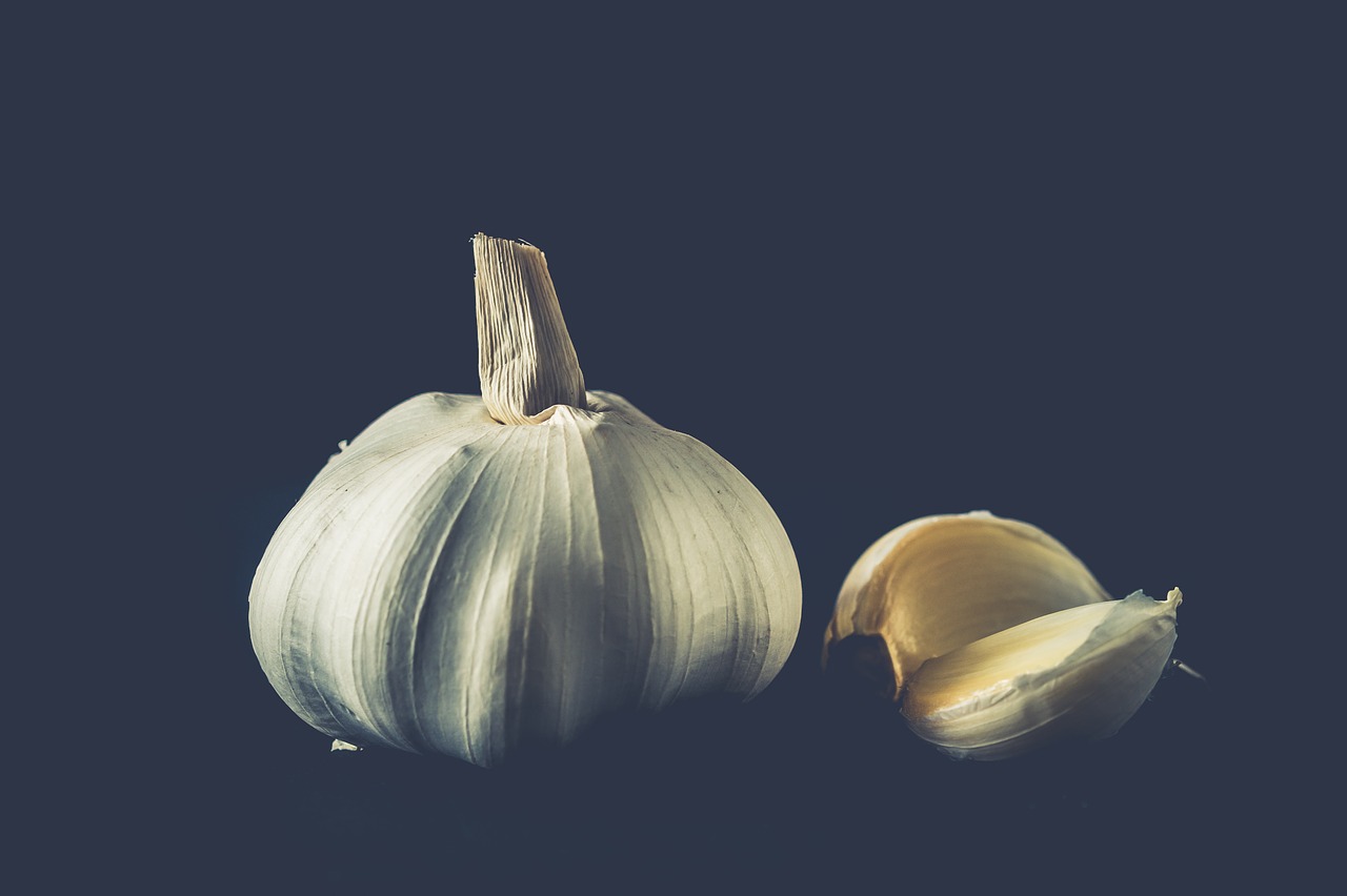 Image - garlic herbs cooking food healthy