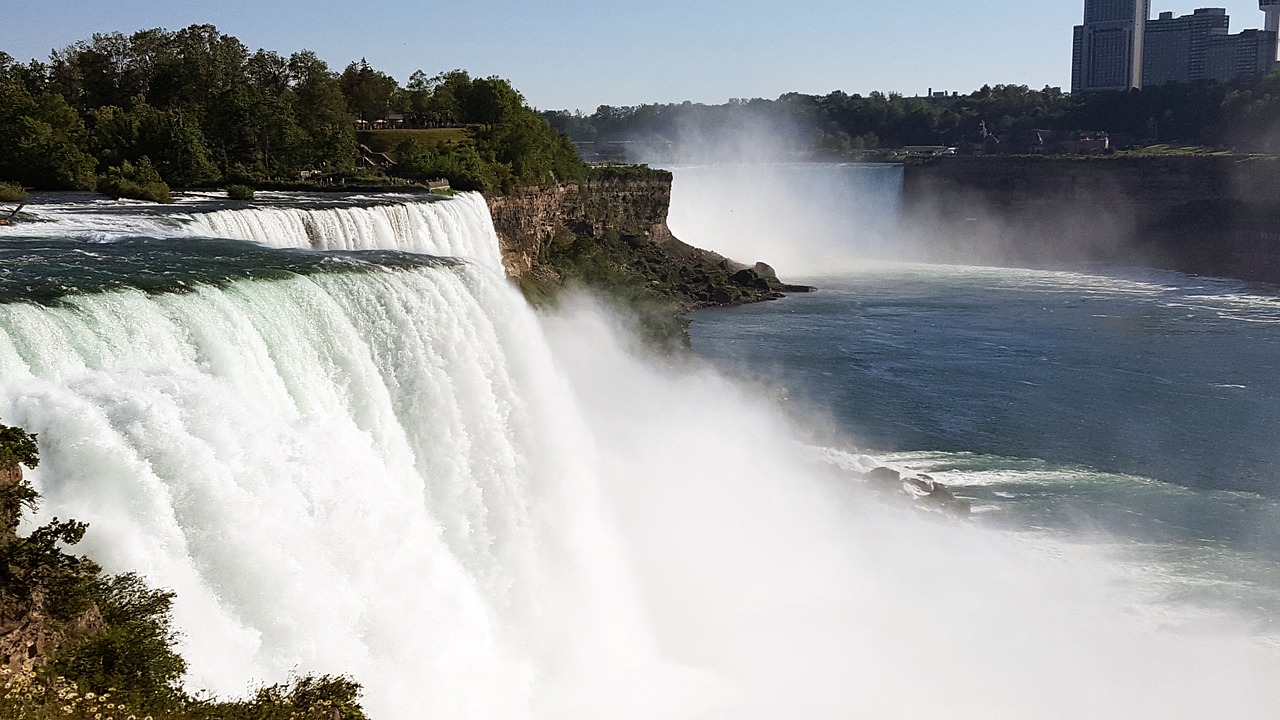 Image - waterfall giant waterfall