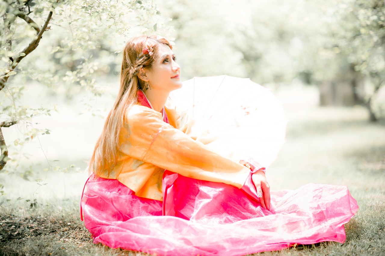 Image - korean girl portrait hanbok asian