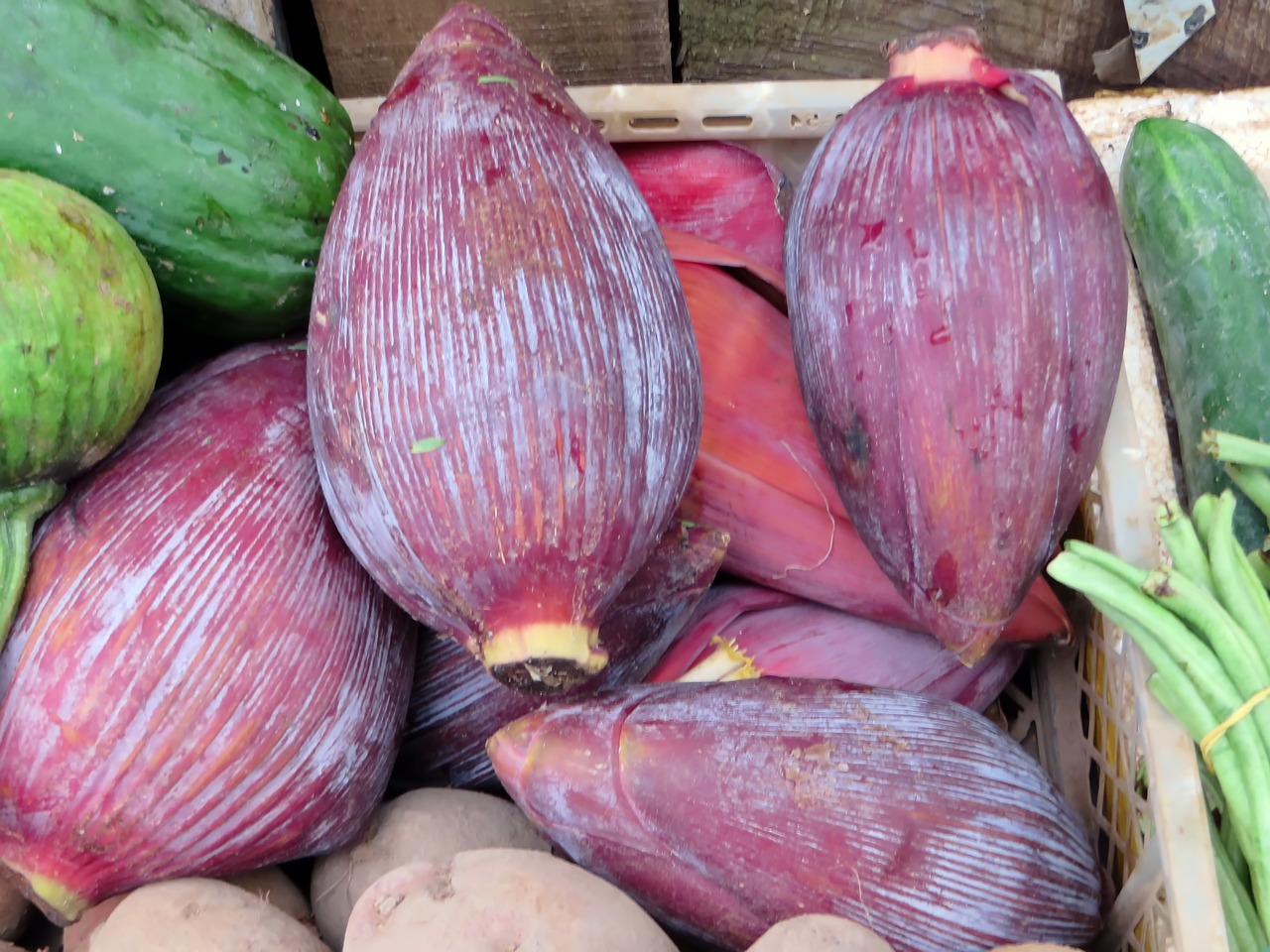 Image - laos market banana flower power