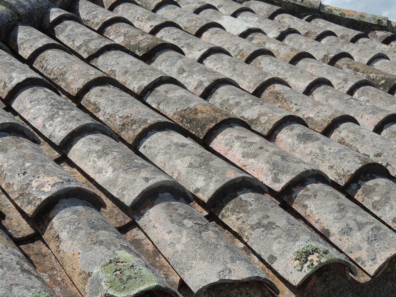 Image - tiles roof architecture home