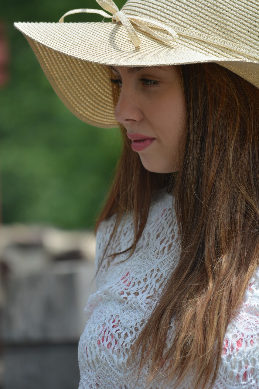 Image - girl female woman white attractive