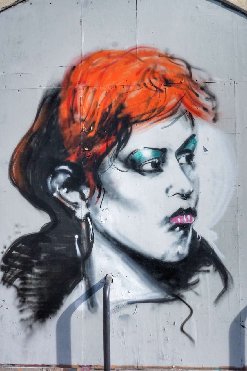 Image - street art graffiti female london