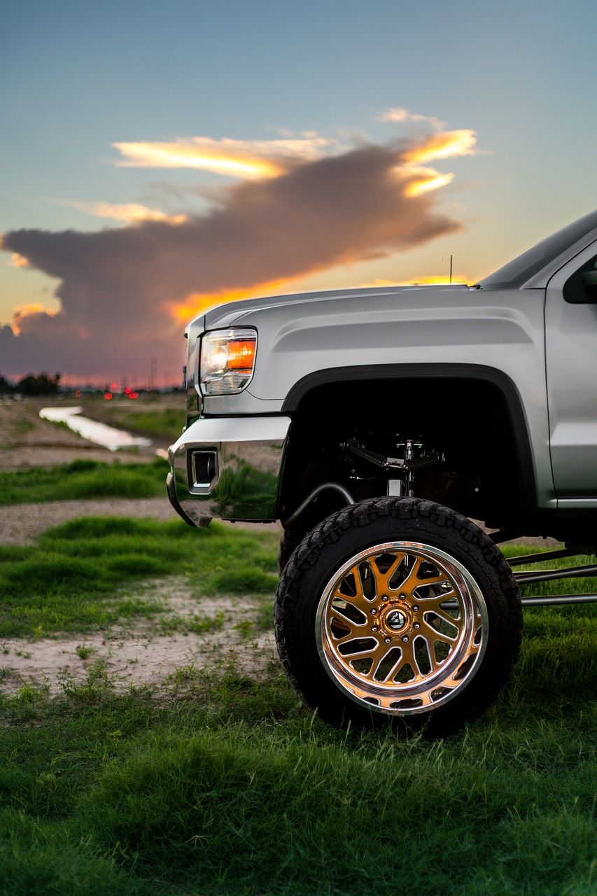 Image - truck lifted truck off road wheel