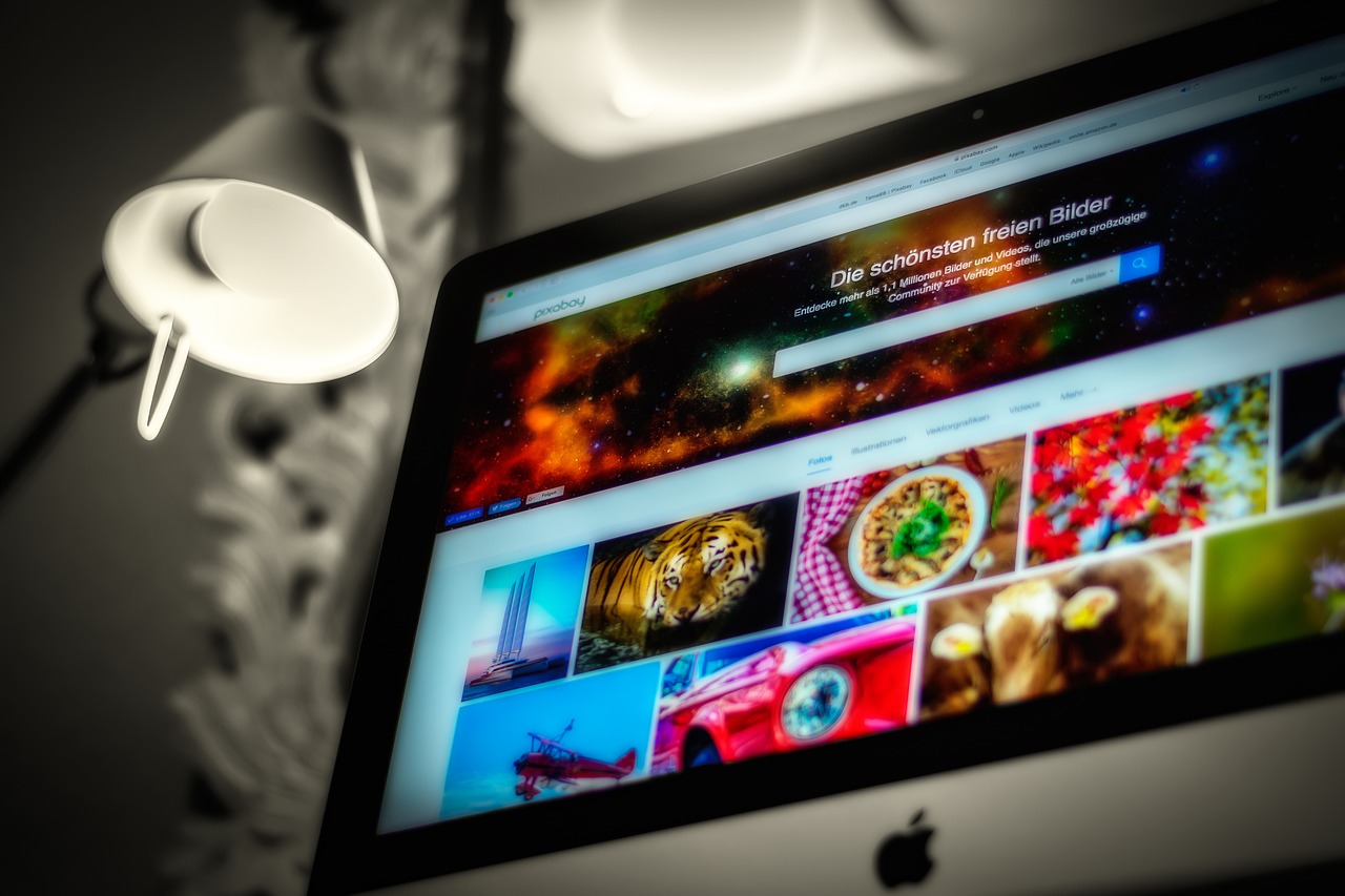 Image - pixabay imac apple screen monitor