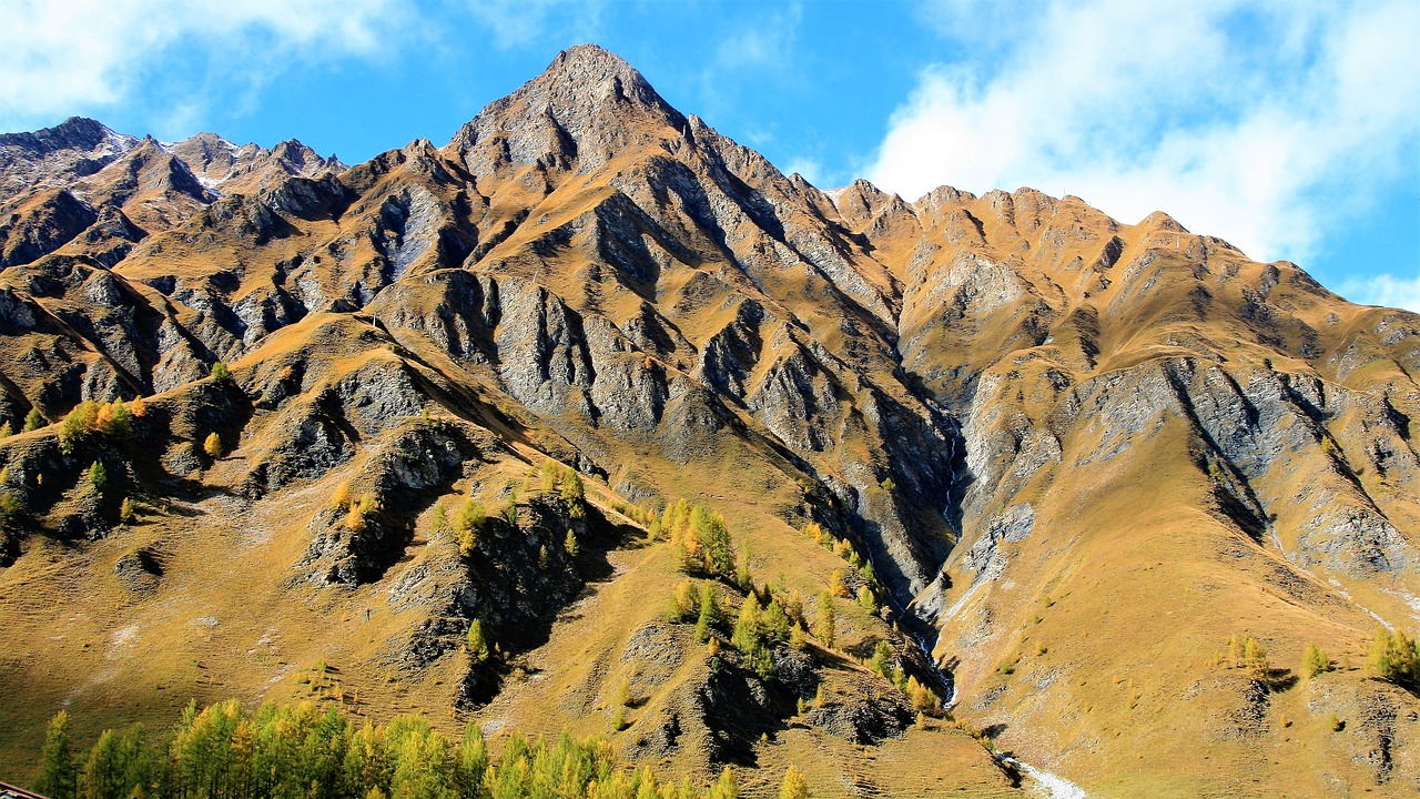 Image - tops fall mountains