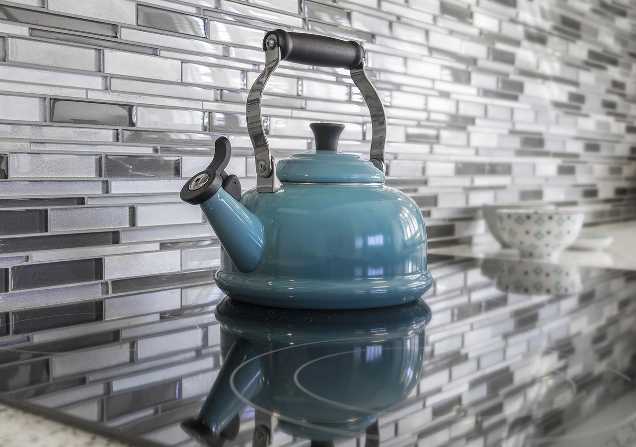 Image - kitchen teapot blue glass tile