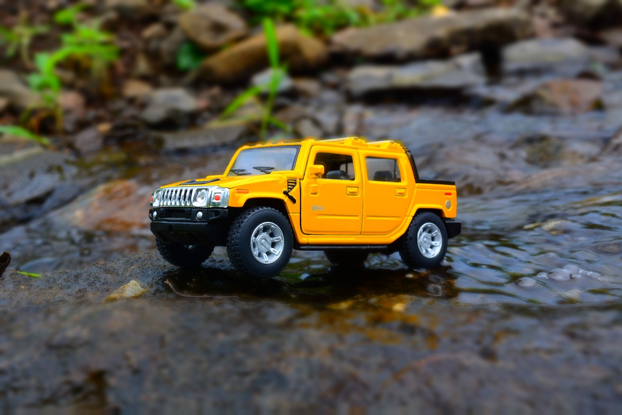 Image - miniature car yellow hummer