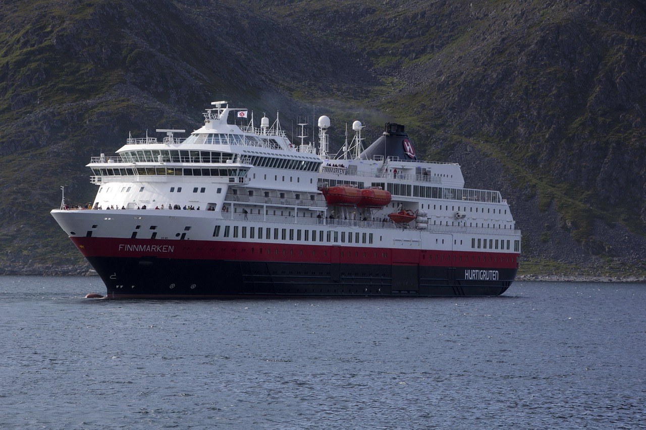 Image - ship hurtigruten norway water