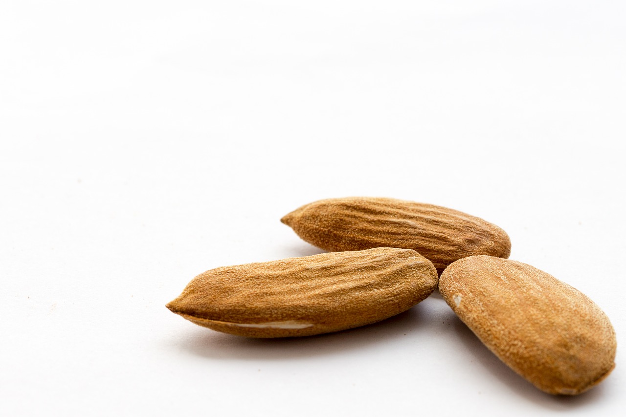 Image - almond white background stone crop