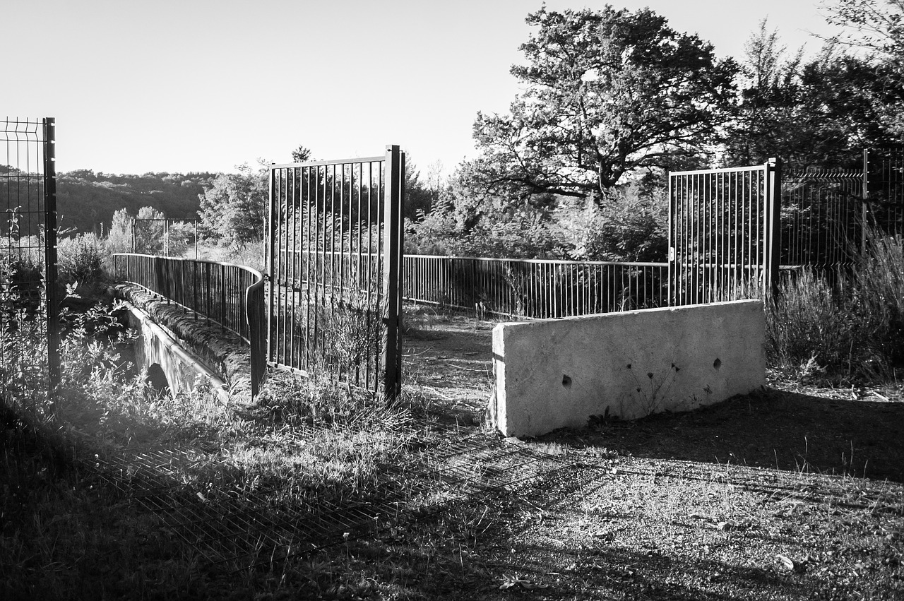 Image - bridge building abandonment