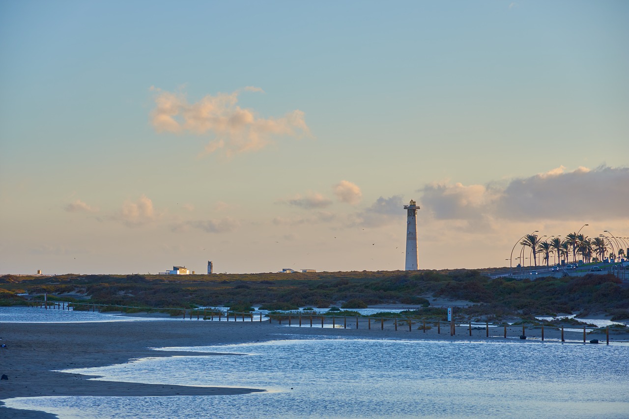 Image - lighthouse beach sea by the sea