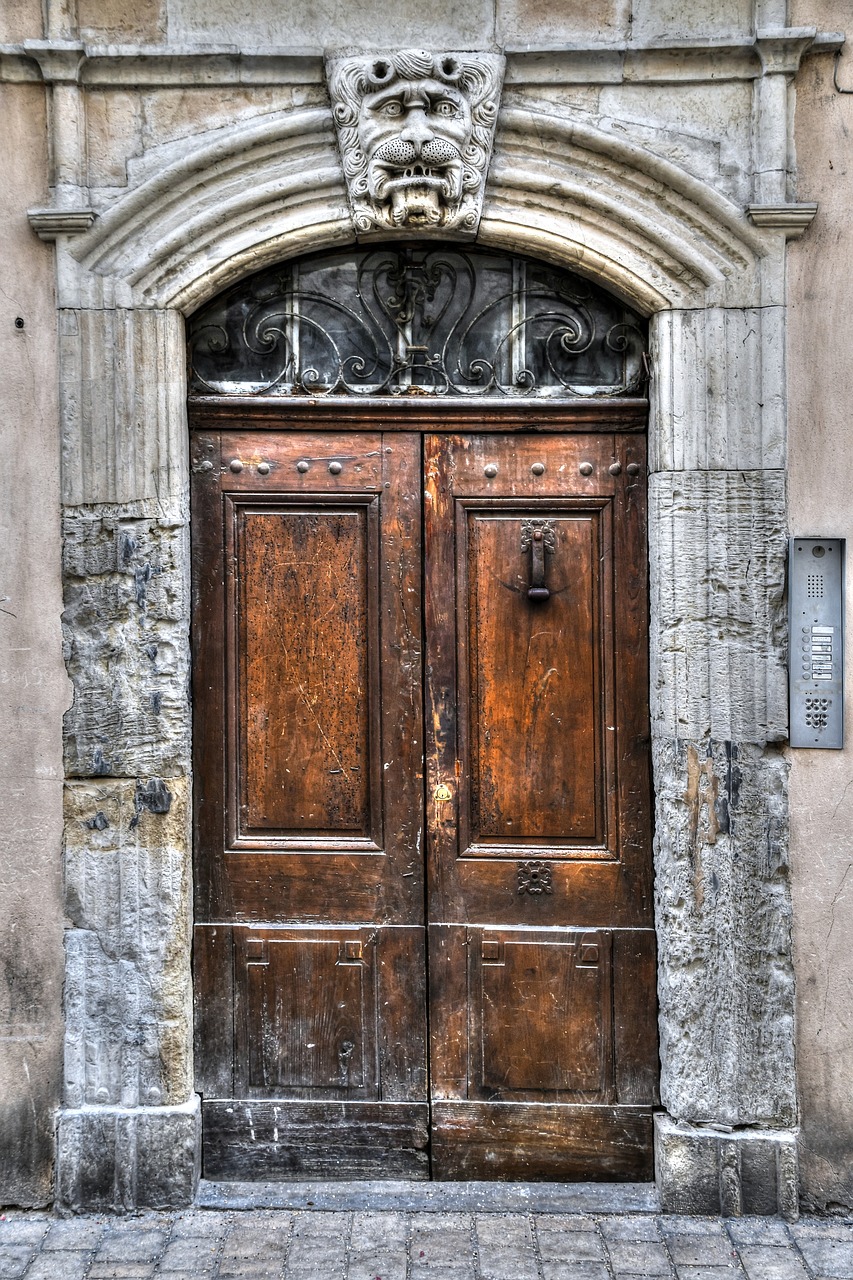 Image - door former top of door marvejols