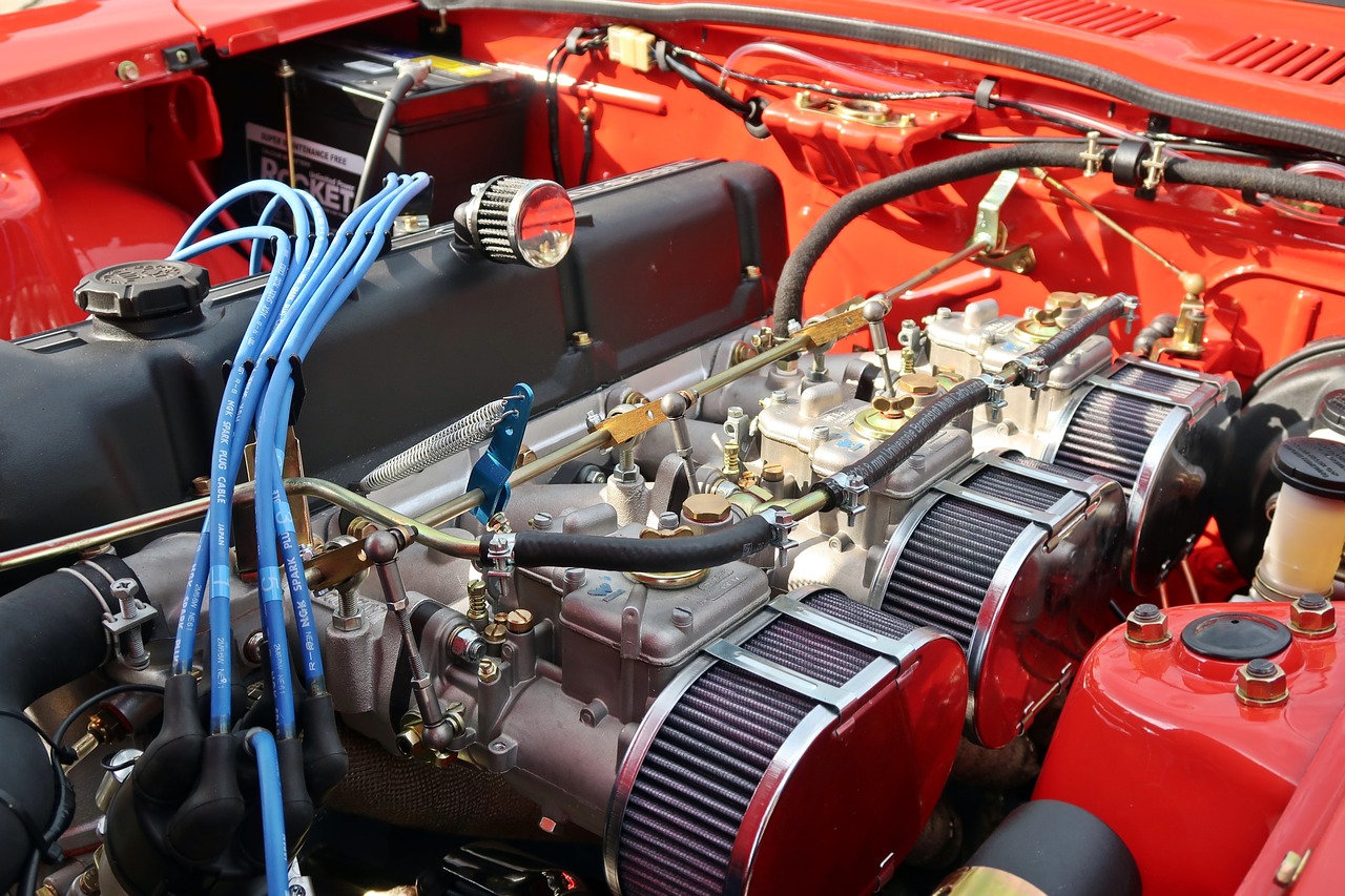 Image - engine datsun nissan oldtimer red