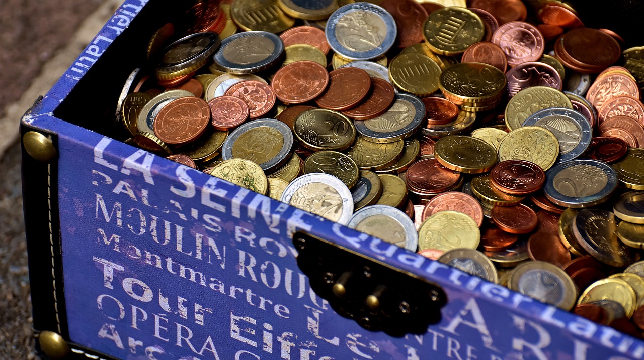 Image - coins chest euro cent metal money