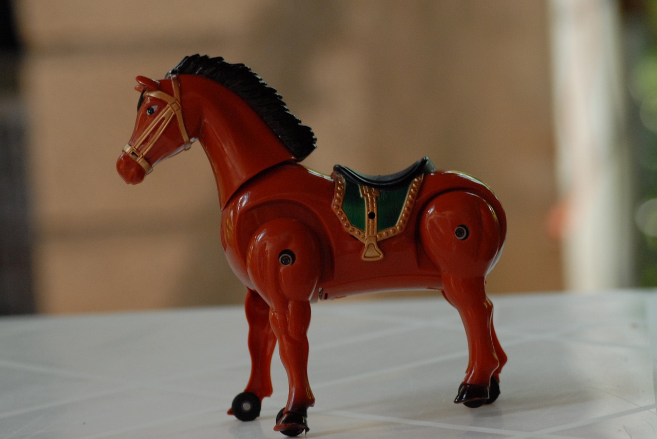 Image - horse toy child