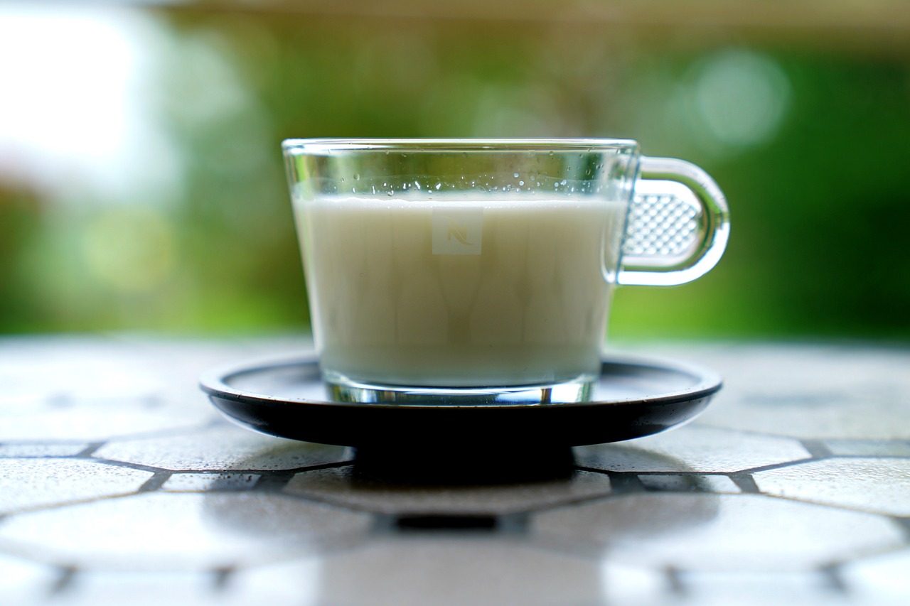 Image - warm milk farmland sunny summer